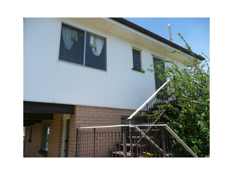 61 Mein Street, Scarborough QLD 4020