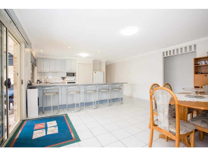 3 Walsh Street, Redcliffe QLD 4020