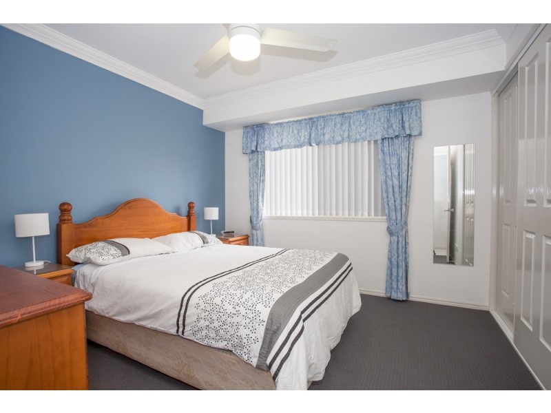 3 Walsh Street, Redcliffe QLD 4020