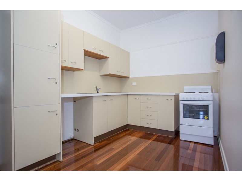 52 Sorrento Street, Margate QLD 4019