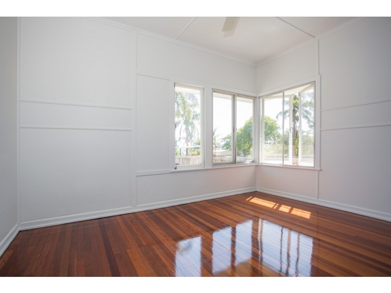 52 Sorrento Street, Margate QLD 4019