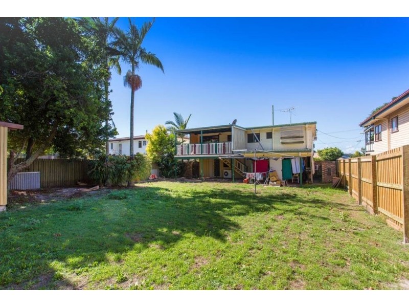 25 MacFarlane Street, Kippa-ring QLD 4021