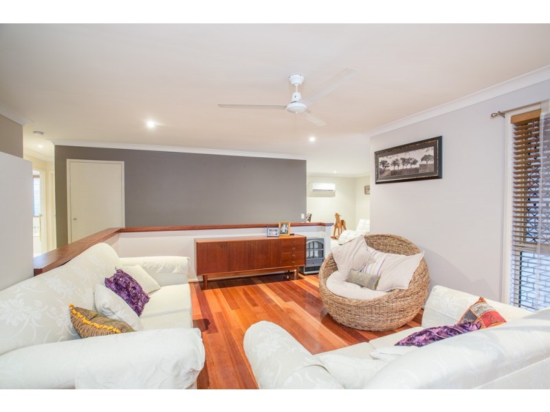 7 Walter Street, Redcliffe QLD 4020