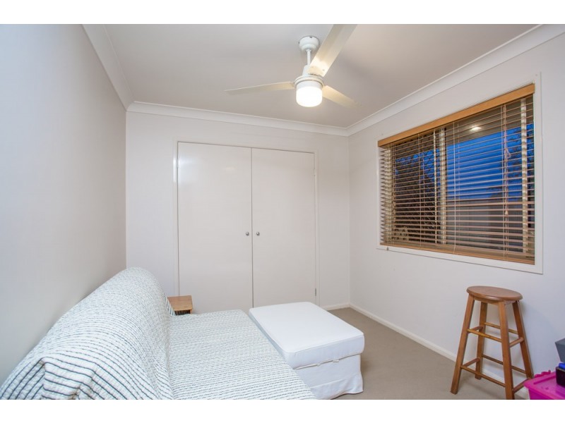 7 Walter Street, Redcliffe QLD 4020