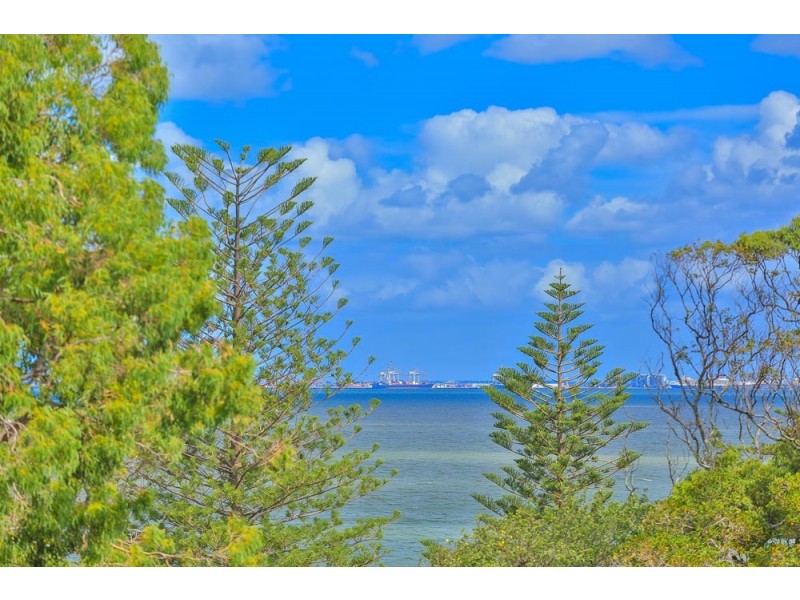 10/55 Marine Parade, Redcliffe QLD 4020
