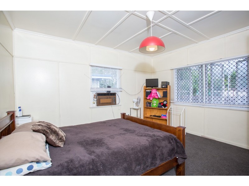 1241 Anzac Avenue, Kallangur QLD 4503