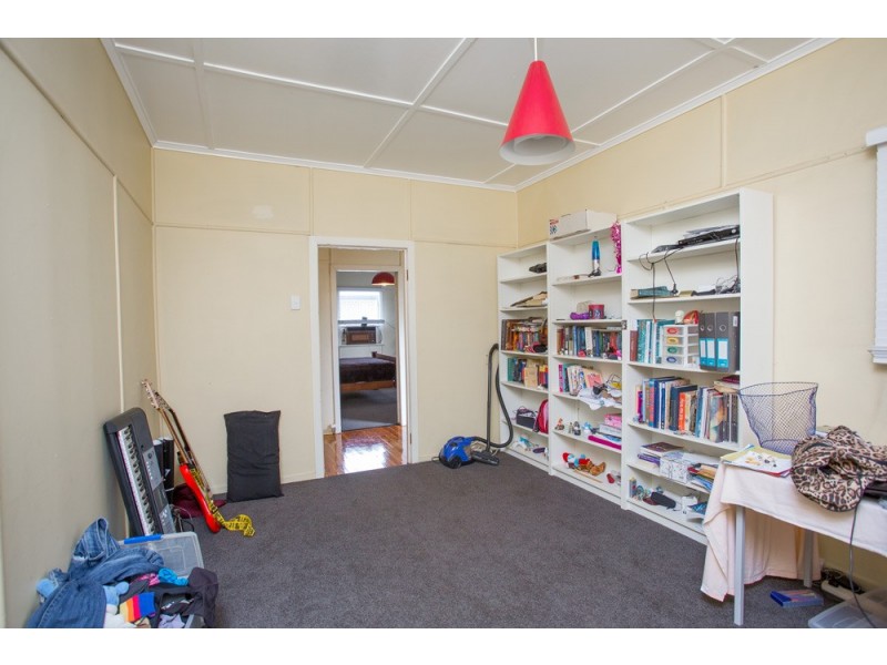 1241 Anzac Avenue, Kallangur QLD 4503