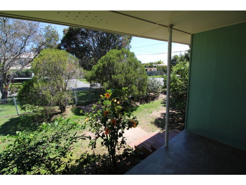 7 Amanda Street, Scarborough QLD 4020