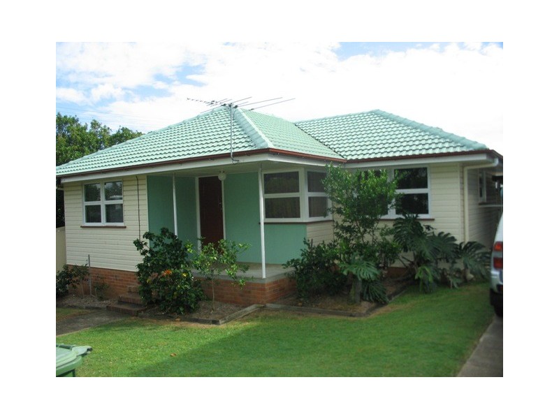 7 Amanda Street, Scarborough QLD 4020