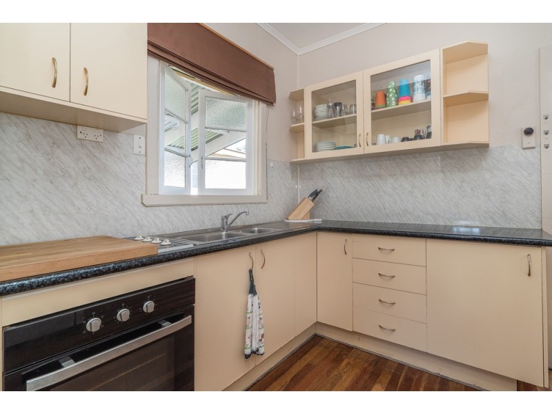 15 Alice Street, Clontarf QLD 4019