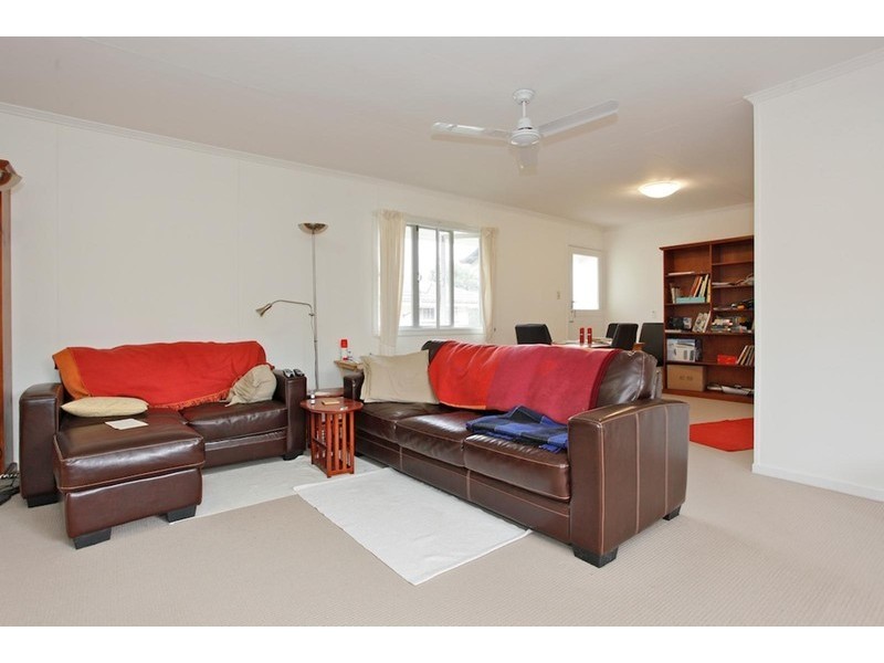 4 Whelan Street, Margate QLD 4019