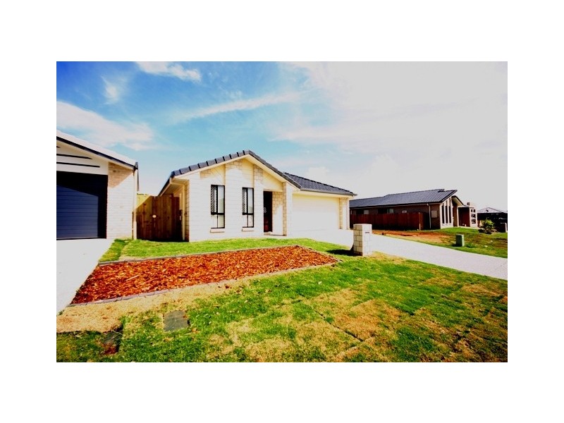 27 Miers Crescent, Murrumba Downs QLD 4503