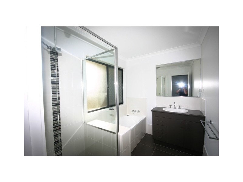 27 Miers Crescent, Murrumba Downs QLD 4503
