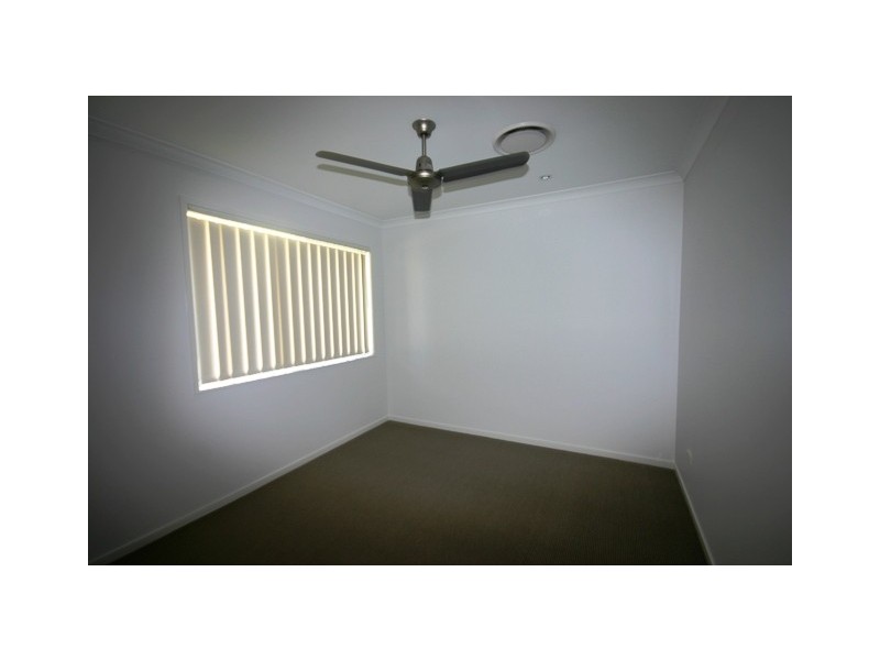 27 Miers Crescent, Murrumba Downs QLD 4503