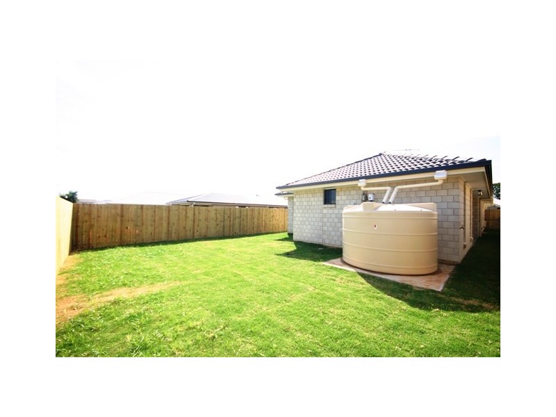 27 Miers Crescent, Murrumba Downs QLD 4503