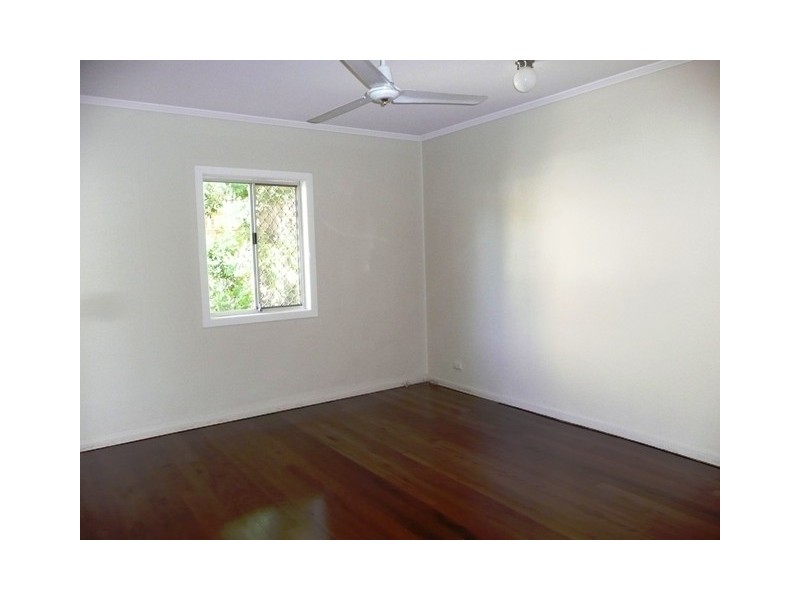 100 Arthur Street, Woody Point QLD 4019