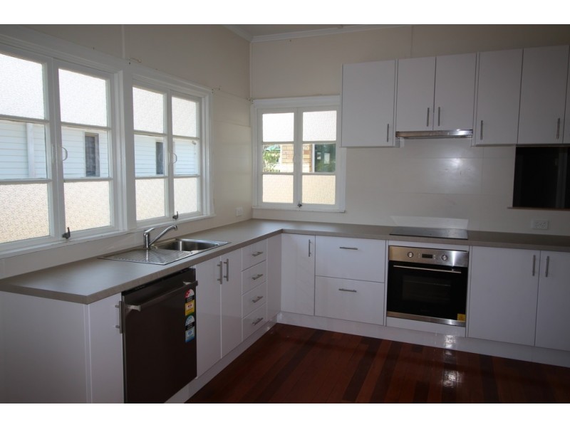 73 Victoria Avenue, Woody Point QLD 4019