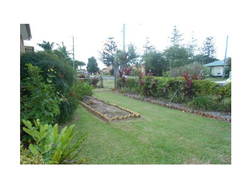 73 Victoria Avenue, Woody Point QLD 4019