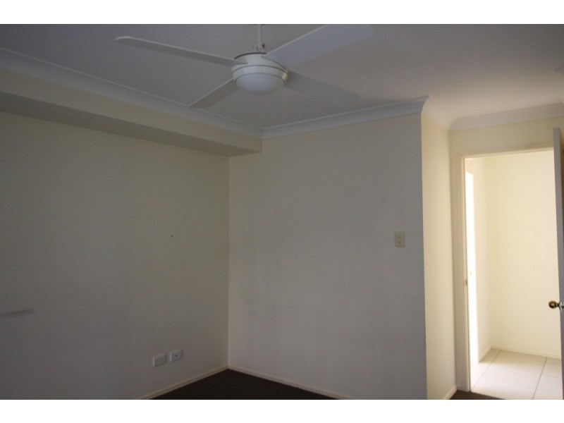 1/12 Cadell Crescent, Rothwell QLD 4022