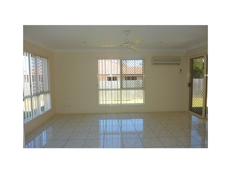 17 Logan Terrace, Deception Bay QLD 4508