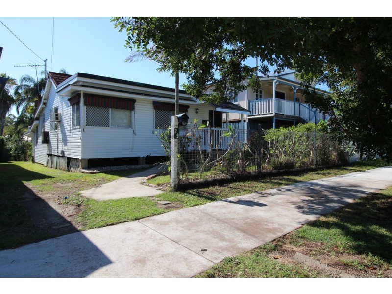 29 Donald Street, Woody Point QLD 4019