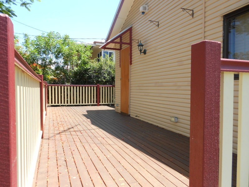 147 Victoria Avenue, Margate QLD 4019