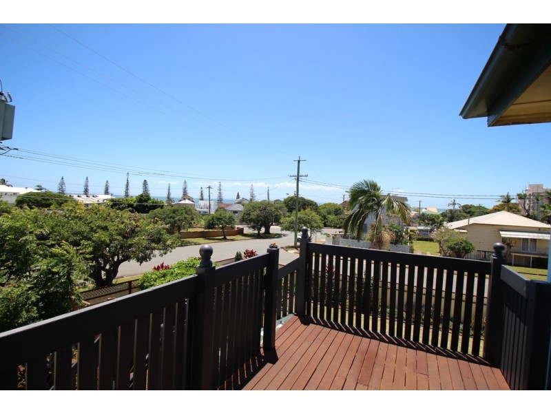 1/5 James Street, Scarborough QLD 4020