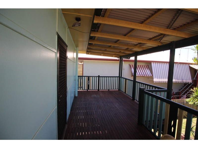 1/5 James Street, Scarborough QLD 4020