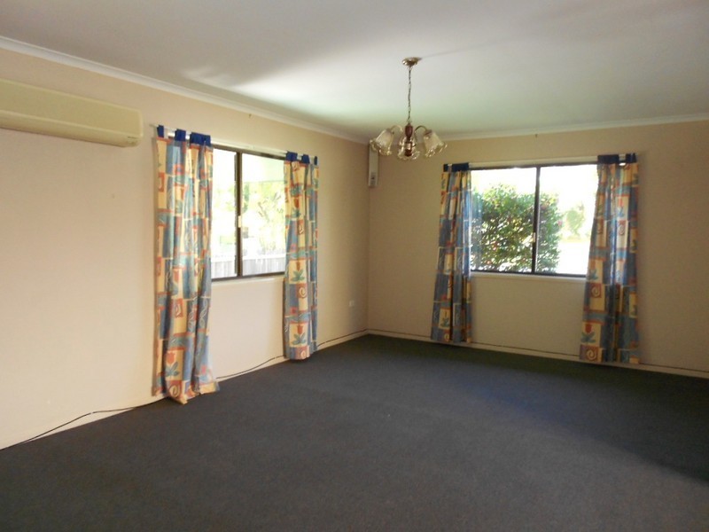 27 Sampson Street, Deception Bay QLD 4508