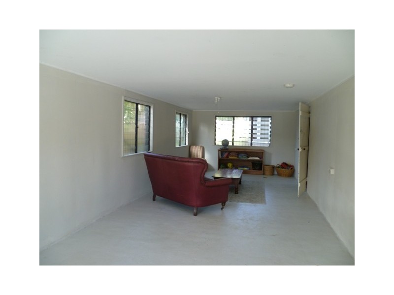 51 Griffith Road, Scarborough QLD 4020