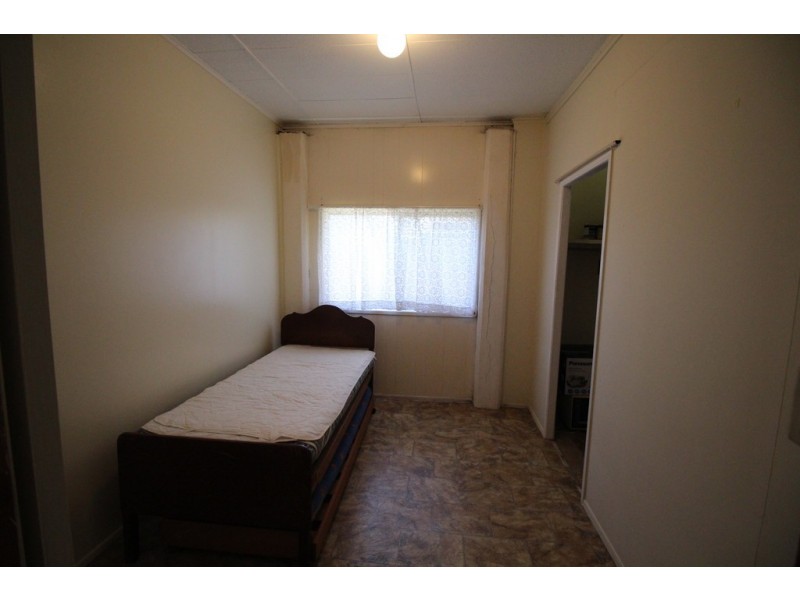 2/5 James Street, Scarborough QLD 4020