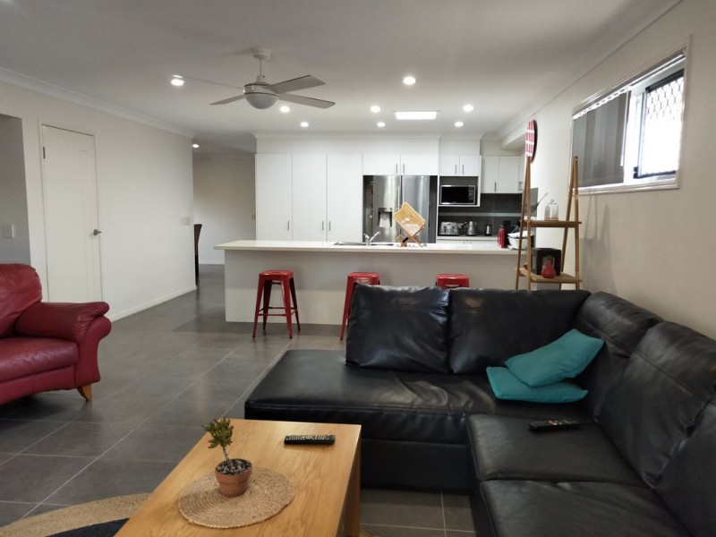 2B Richens Street, Redcliffe QLD 4020