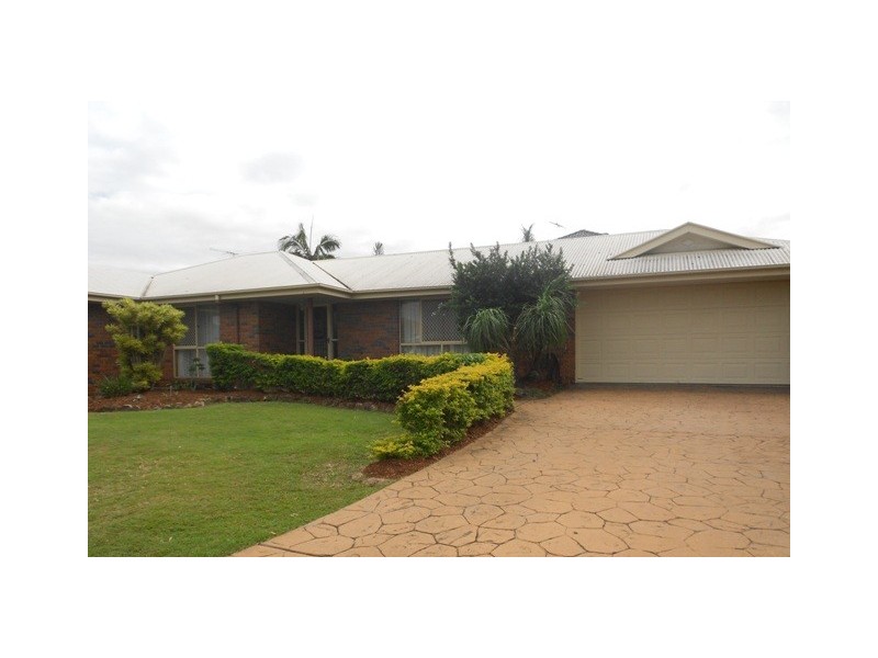 2 Mitchell Court, Rothwell QLD 4022