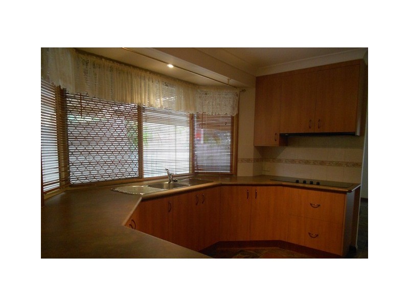 2 Mitchell Court, Rothwell QLD 4022