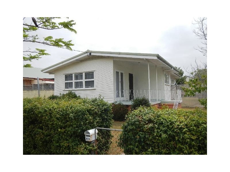 229 Victoria Avenue, Margate QLD 4019
