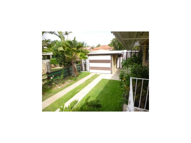 95 Klingner Road, Redcliffe QLD 4020