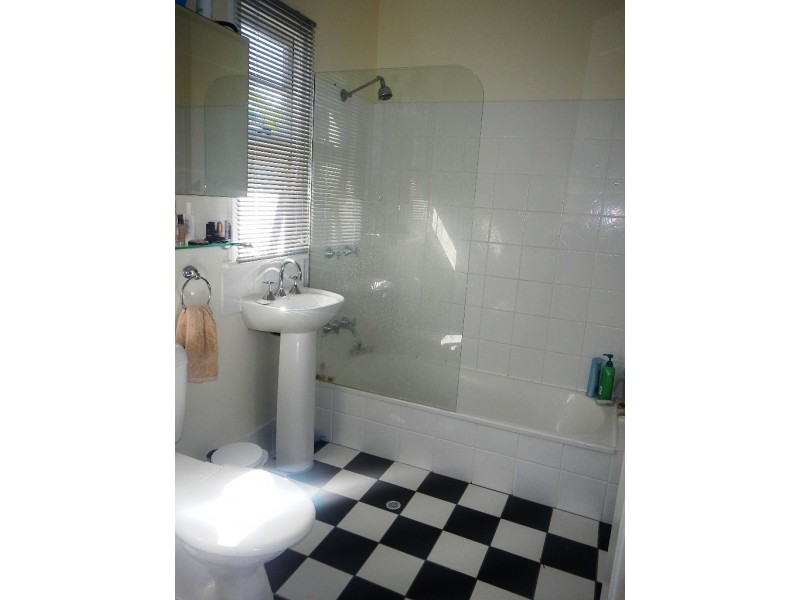 36 Garnet Street, Scarborough QLD 4020