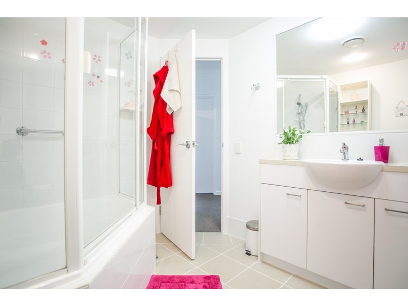 12/3 Rock Street, Scarborough QLD 4020