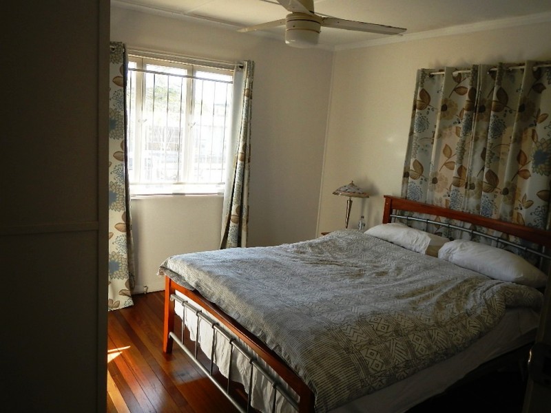 12 Hawthorne Street, Woody Point QLD 4019