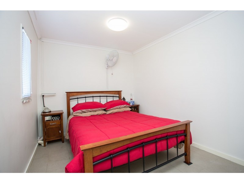 8 Louis Street, Redcliffe QLD 4020