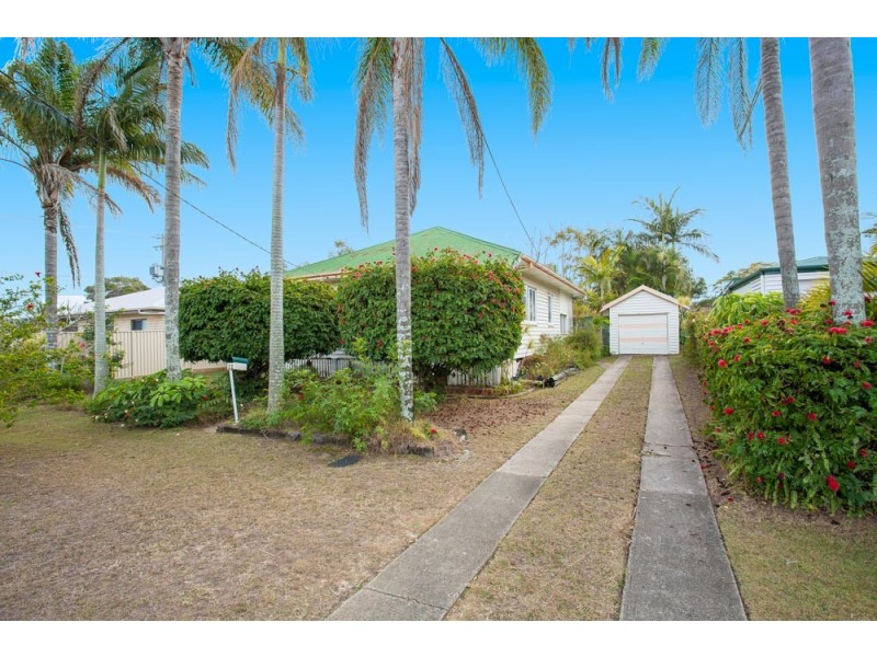 28 Collins Street, Woody Point QLD 4019