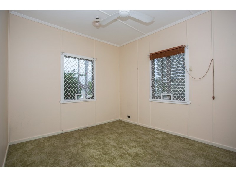 28 Collins Street, Woody Point QLD 4019