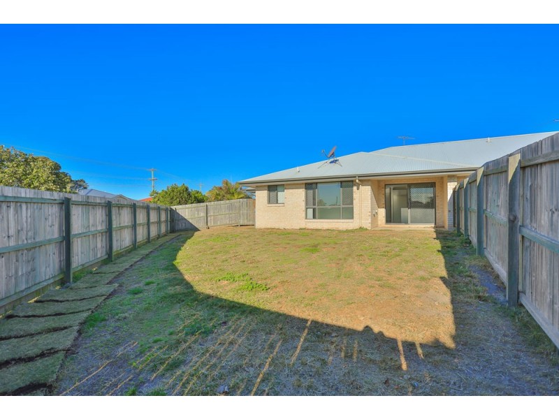 1/15 Cadell Crescent, Rothwell QLD 4022