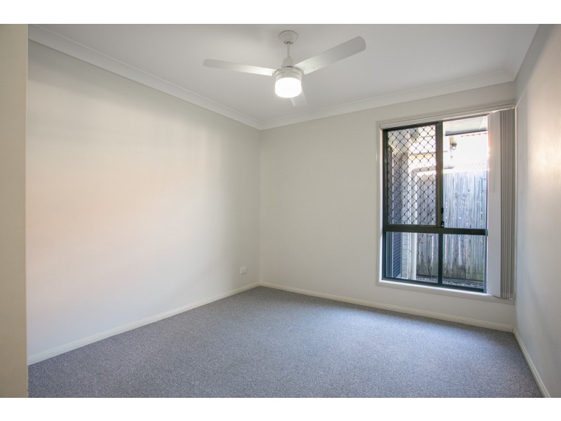 1/15 Cadell Crescent, Rothwell QLD 4022