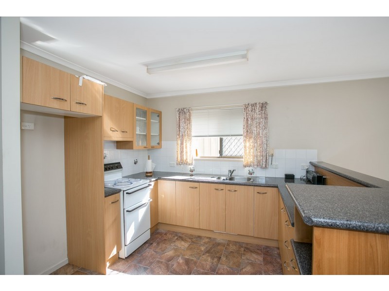 35 Keenan Street, Margate QLD 4019