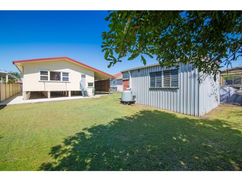 12 Keenan Street, Margate QLD 4019
