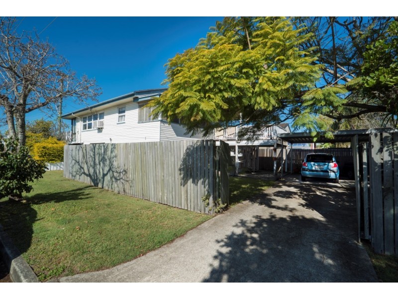 35 Elizabeth Avenue, Clontarf QLD 4019