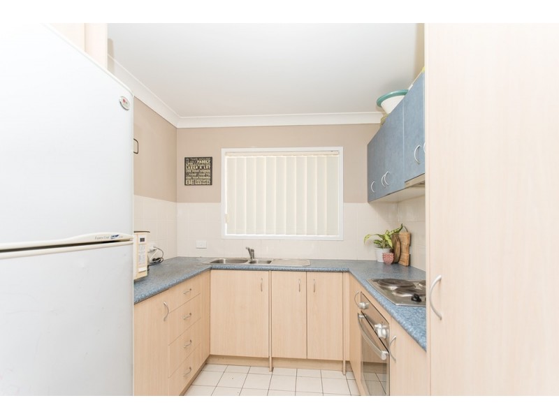 2/64 Fleet Drive, Kippa-ring QLD 4021