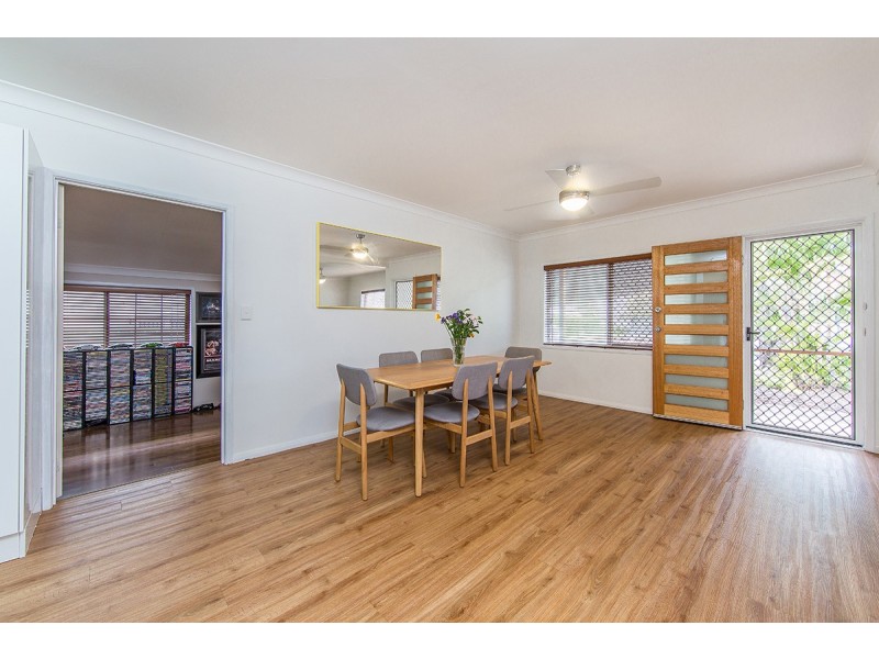 35 Longland Street, Redcliffe QLD 4020