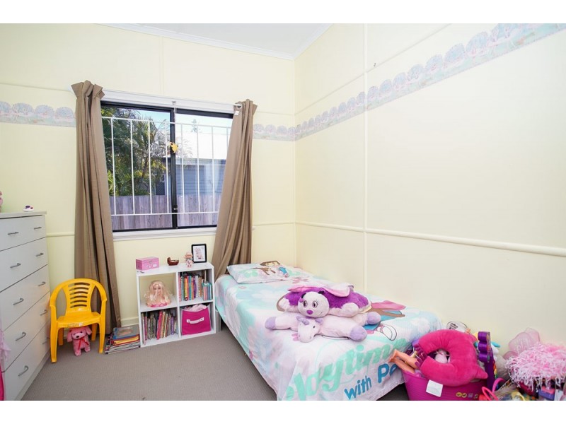 58 Shields Street, Redcliffe QLD 4020